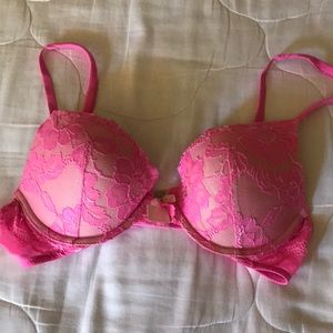 Victoria’s Secret pink lace push up bra 34C